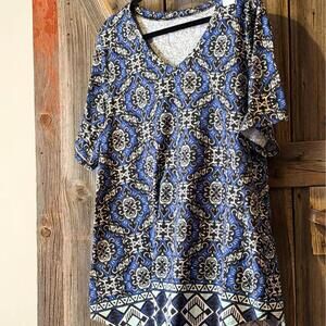 Blue and Black Patterned V-Neck Tunic Top XL